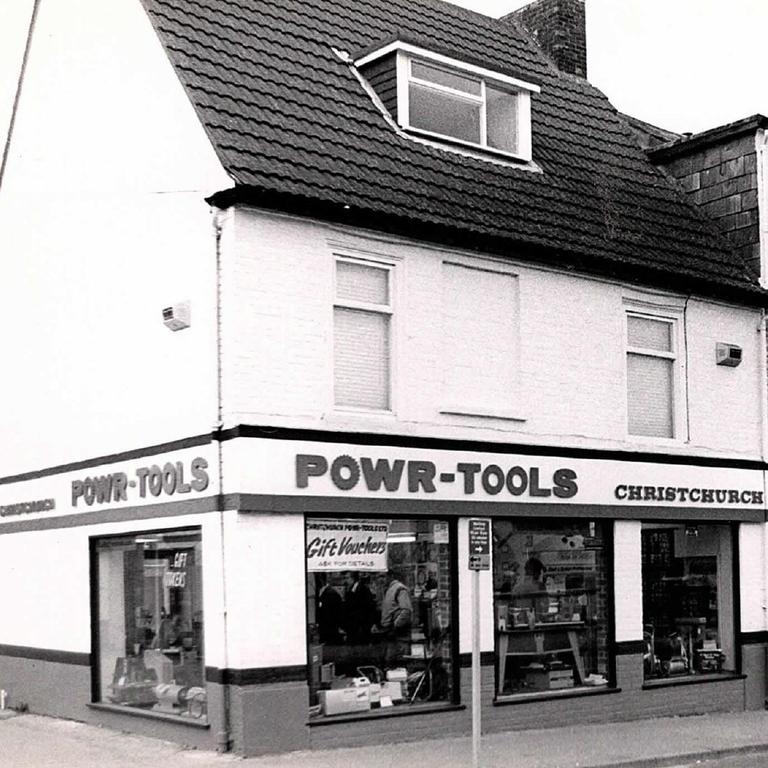 powrtools-old-photo-03