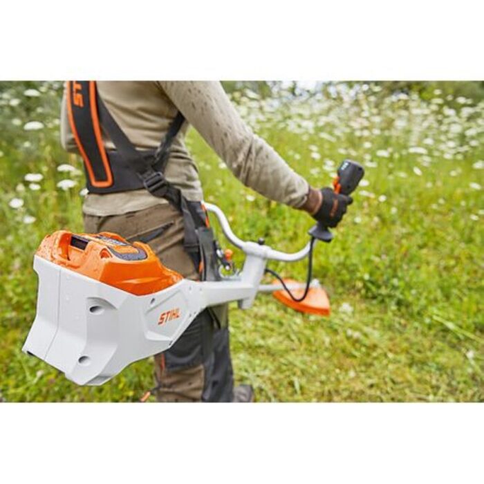 Stihl FSA 135 Cordless Brushcutter - Image 2