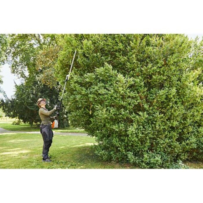 Stihl HLA 135 Cordless Hedgetrimmer - Image 2