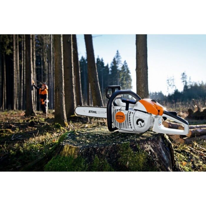 Stihl MS 201 C-M Chainsaw - Image 2