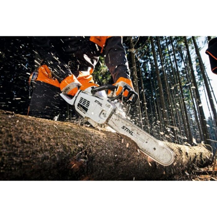 Stihl MS 201 C-M Chainsaw - Image 3