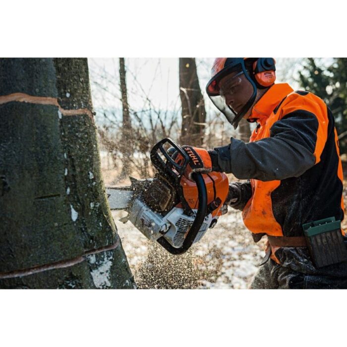 Stihl MS 611 C-M Chainsaw - Image 2