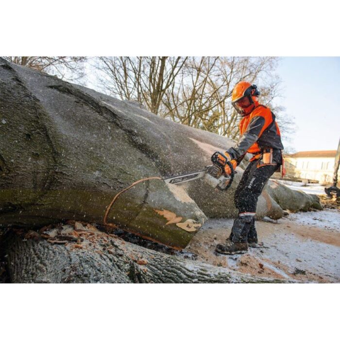 Stihl MS 611 C-M Chainsaw - Image 3