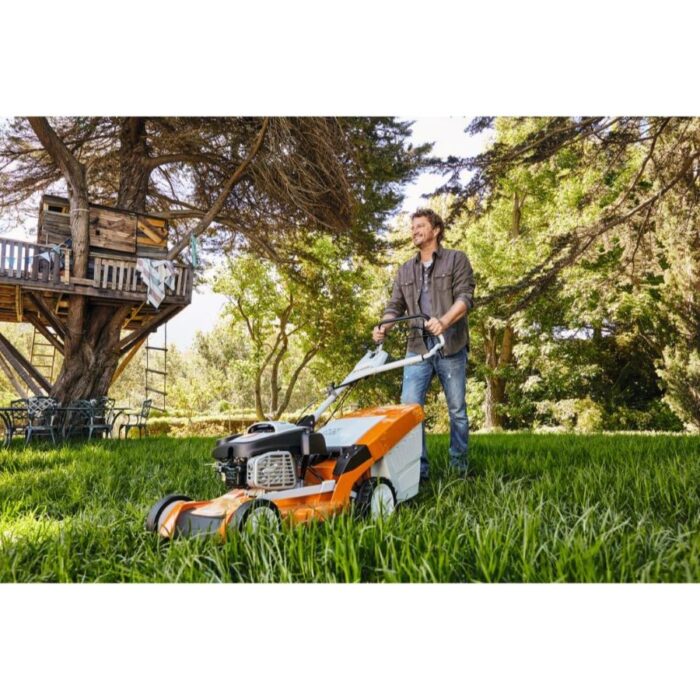 Stihl RM 655 V Lawn Mower - Image 2