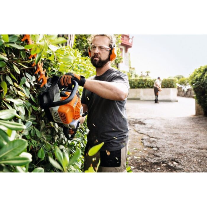 Stihl HS 82 T Hedgetrimmer - Image 2