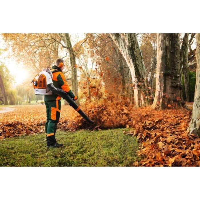 Stihl BR 700 Backpack Blower - Image 2