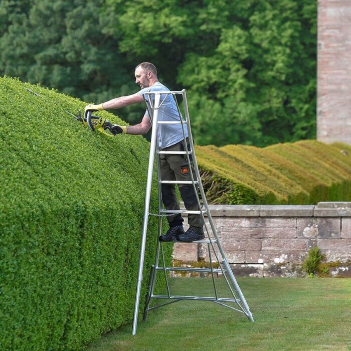 Three Leg Adjustable Tripod Ladder - Image 2
