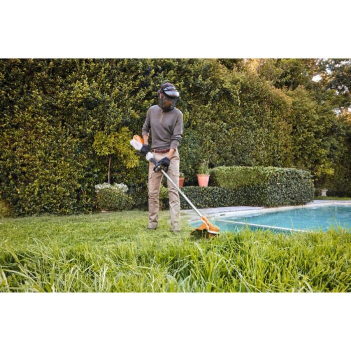 Stihl FSA 110 R Cordless Brushcutter - Image 4