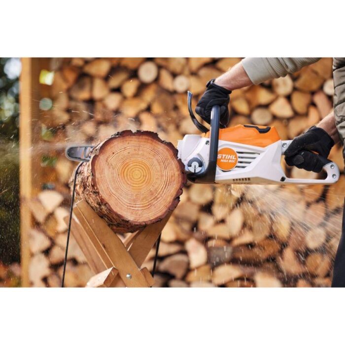 Stihl MSA 80 Cordless Chainsaw - Image 3
