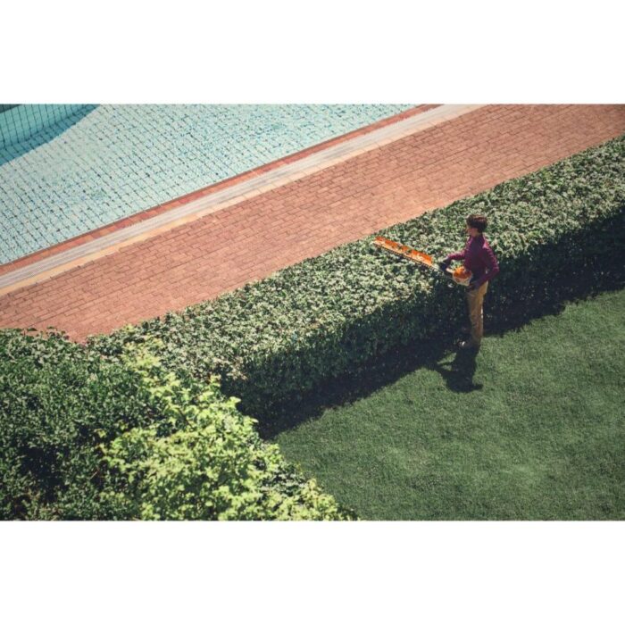 Stihl HSA 150 T Cordless Hedgetrimmer - Image 3
