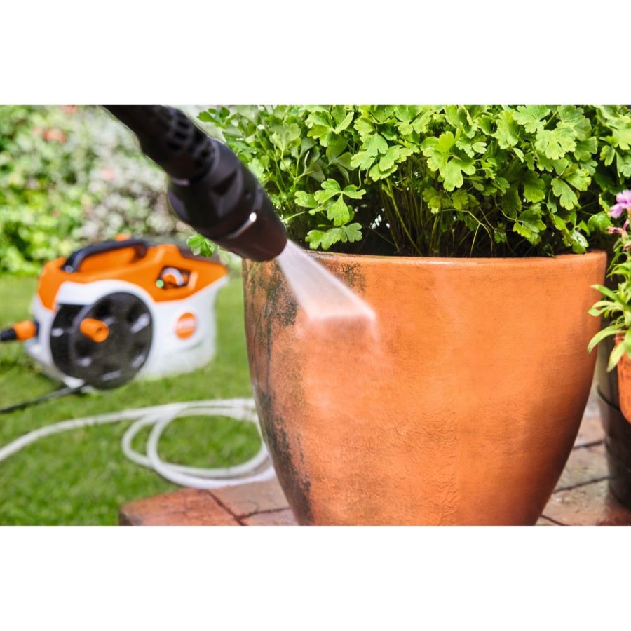 Stihl REA 60 Cordless Pressure Washer - Image 4
